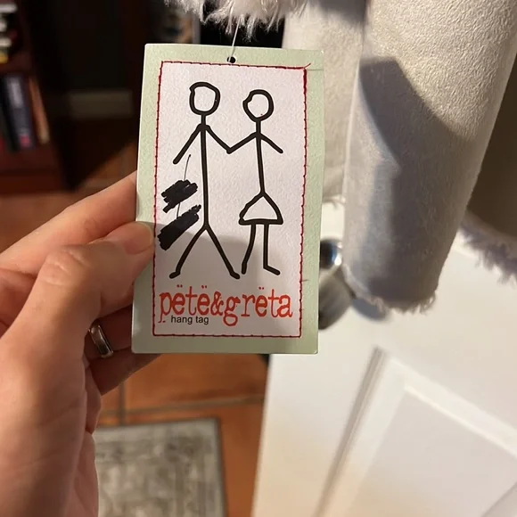 Pete & Greta shearling fur jacket / coat . Small - Picture 6 of 8